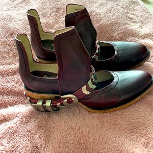 FreeBird leather boots never worn